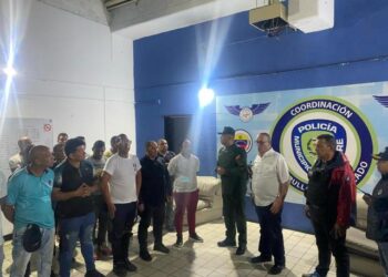 Capturaron a 14 ciudadanos por porte ilícito de armas y hurto en Mariches