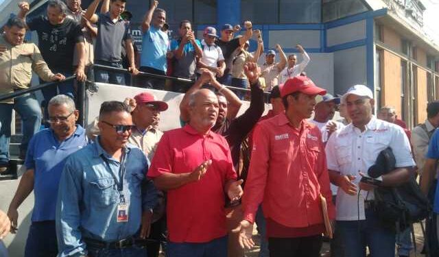 Más de 100 trabajadores denuncian que “quedaron en la calle” tras despidos masivos de la planta Enatub en Anzoátegui