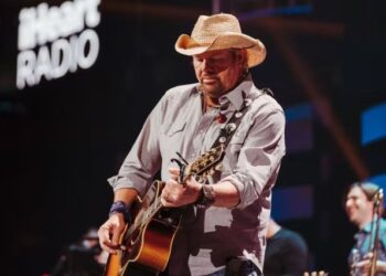 De qué murió el cantante Toby Keith, el ícono de la música country en EEUU