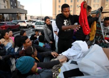 “Terminaré en la calle”: entre súplicas, venezolanos en Denver se las arreglan con trabajos ocasionales