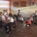 Estudiantes de la escuela Luis Asdrúbal Rondón de Maturín reciben clases en el suelo (FOTOS)