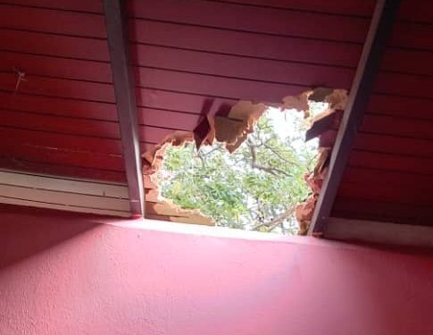 Delincuentes no perdonan ni los ventiladores en escuela de Valle de La Pascua