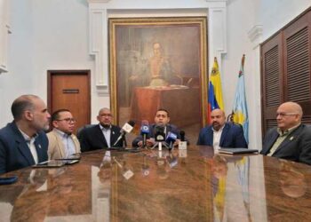 Diputados zulianos exigen a Corpoelec un cronograma de racionamiento eléctrico