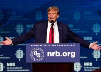 Trump también reclama inmunidad en el caso de los papeles clasificados