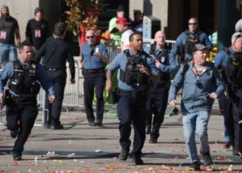 Detienen a dos personas involucradas en el tiroteo que dejó varios heridos en la celebración de los Chiefs