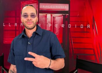 Prince Royce lanza “Llamada perdida”, un álbum con “sustancia” y fiel a su bachata