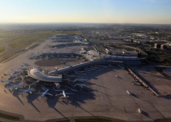 “¡Mayday!”: se incendió la cabina de un avión con destino a Nueva York en pleno vuelo