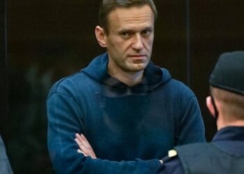 Médicos intentaron reanimar a Navalny durante más de “media hora”