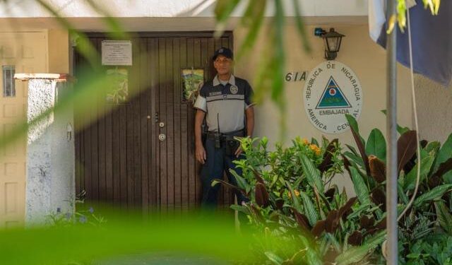 Panamá rechazó salvoconducto al expresidente Martinelli para su salida hacia Nicaragua