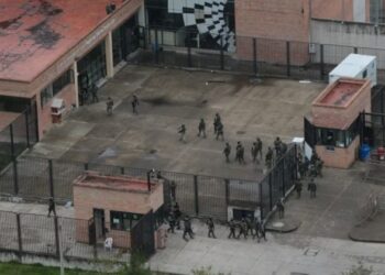 Las cárceles en Ecuador seguirán bajo el control de las Fuerzas Armadas