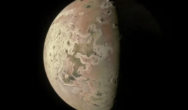 La Nasa capta asombrosas imágenes de la actividad volcánica en la luna de Júpiter