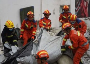 Informe responsabiliza a 51 personas por derrumbe de gimnasio con 11 fallecidos en China