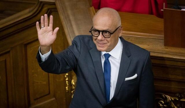 Para Jorge Rodríguez los funcionarios de la Oficina de DDHH de la ONU solo eran “felones y metiches”