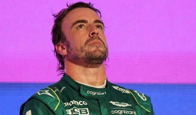 ¿Se irá a Mercedes?, Fernando Alonso abrió la puerta una salida de Aston Martin