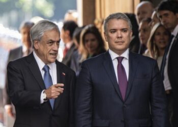 “Un líder único”, Iván Duque consterdado por la muerte de su gran amigo Sebastián Piñera