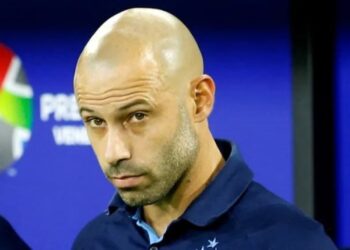 Mascherano se quejó del arbitraje contra Venezuela y un periodista argentino le respondió: “Acuérdate del Mundial”