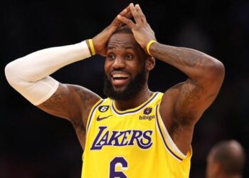 La impactante FOTO que muestra cómo tiene los dedos del pie LeBron James tras 20 años en la NBA