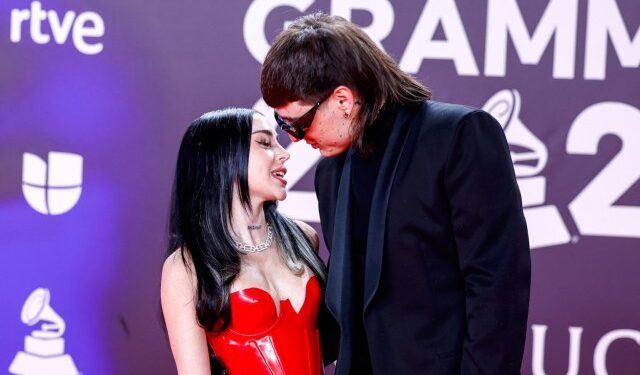 VIDEO: Nicki Nicole quedó al borde del llanto en pleno concierto tras su ruptura con Peso Pluma