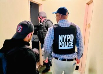 Varios migrantes venezolanos son atrapados por la policía en Nueva York tras detectar patrón en más de 50 robos
