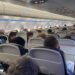 Compraron los “mejores asientos” del avión, pero al verlos se llevaron una desagradable sorpresa (VIDEO)