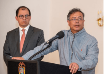 Gremios colombianos piden mesura tras mensaje de Petro sobre posible “golpe de Estado”