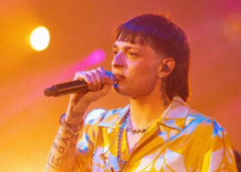 Peso Pluma sorprende a todos con su nueva y extravagante dentadura (FOTO)