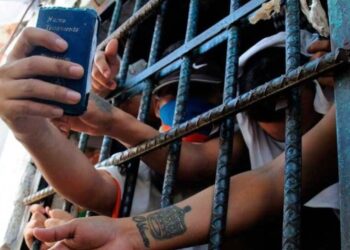 Presos venezolanos siguen muriendo de complicaciones respiratorias, tuberculosis, desnutrición y cáncer, según UVL