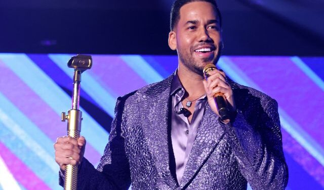 Romeo Santos anunció una última gira junto al grupo Aventura