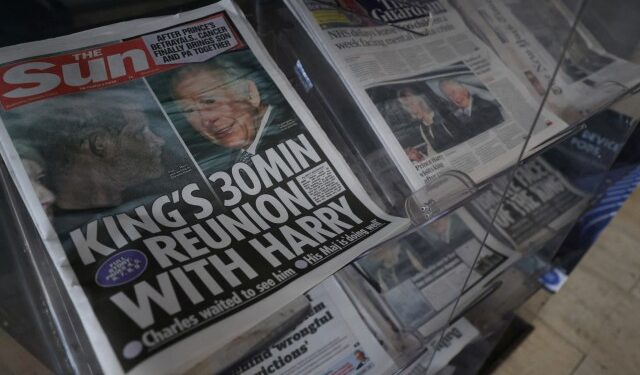 Al revelar que tiene cáncer, Carlos III rompe con siglos de tradición real