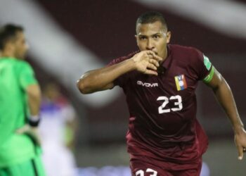 “Uso el 23 por él”: Salomón Rondón reveló su admiración por Michael Jordan