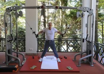 Cómo Navalni dejó al desnudo la vida de “emperador” de Putin