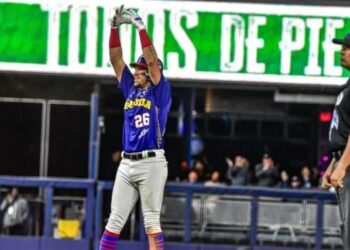 Venezuela se anotó en semifinales de la Serie del Caribe al romper el invicto de Panamá