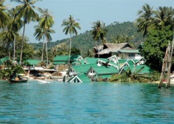 VIDEO: Descubrió que filmó las primeras olas del tsunami que mató a miles de personas en Tailandia en 2004