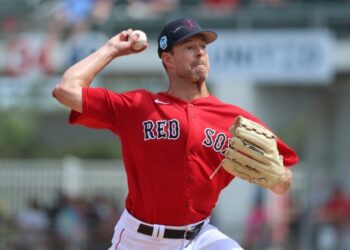 Corey Kluber, dos veces ganador del Cy Young, anunció su retiro de las Grandes Ligas