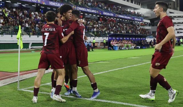 La Vinotinto rescató en el último minuto un empate con Argentina para sumar en la fase final del Preolímpico