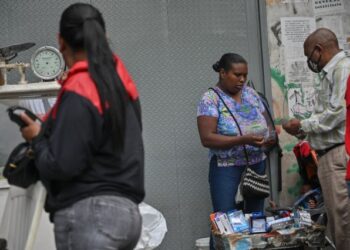 El 47 % de las mujeres venezolanas entre 15 y 64 años no participa en el mercado laboral