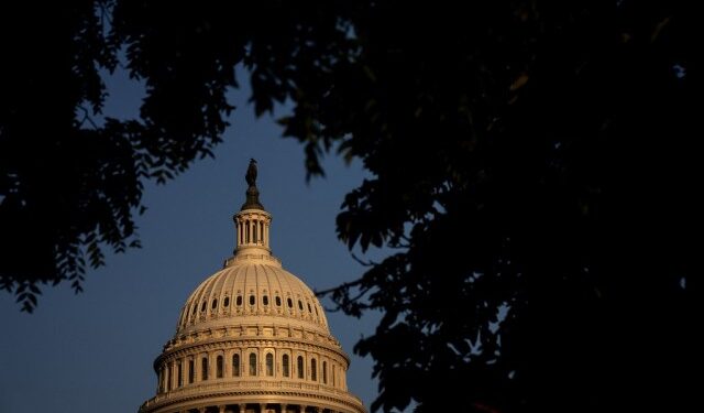 Declaración conjunta de senadores de EEUU: Maduro tiene miedo a enfrentarse a Machado en un proceso electoral