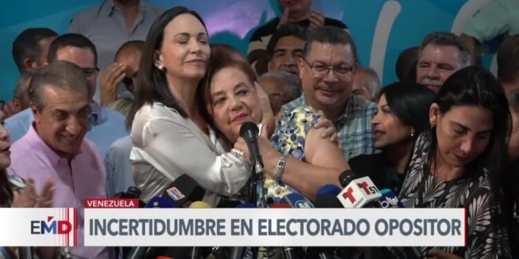 Incertidumbre en electorado venezolano por trabas en postulación de candidatos