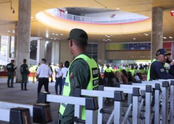 Elecciones en Venezuela: ¿cómo queda la oposición  sin “las Corinas” en la carrera por la presidencia?