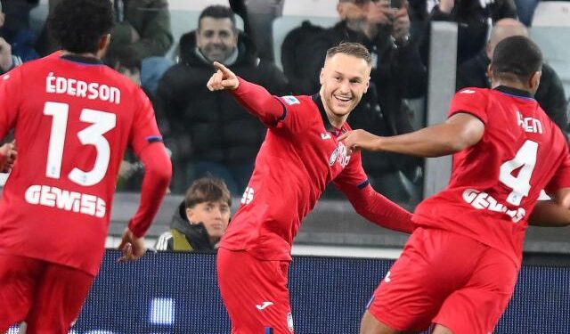 Doblete de Koopmeiners desinfló a la Juventus, que cedió el segundo lugar al Milan