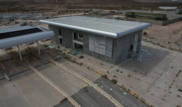 México prepara nueva estación migratoria tras incendio en Ciudad Juárez que dejó 40 muertos