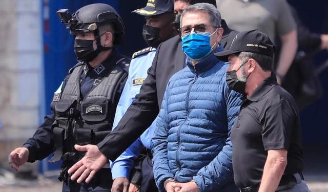 Juan Orlando Hernández, otrora aliado de EEUU, pasará el resto de su vida en una de sus cárceles