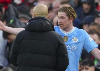 Máxima tensión en Manchester City: la discusión entre Guardiola y una de sus máximas estrellas (VIDEO)