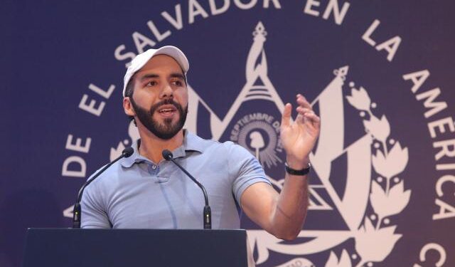 Bukele asegura que el oficialismo ganó 43 de 44 alcaldías en El Salvador, sin datos oficiales