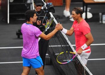 Alcaraz superó a Nadal en una exhibición muy especial en Las Vegas