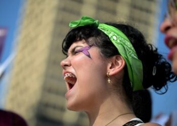 Venezolanas exigieron aborto legal y fin de los feminicidios en el Día Internacional de la Mujer