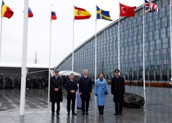 Otan formaliza adhesión de Suecia, con izado de la bandera en la sede de la alianza