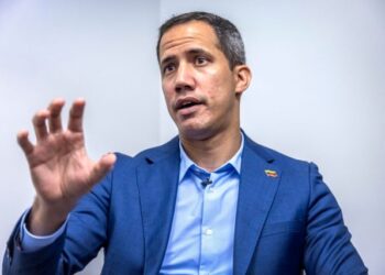 Juan Guaidó a La Hora de Ecuador: Ustedes saben que Nicolás Maduro es minoría