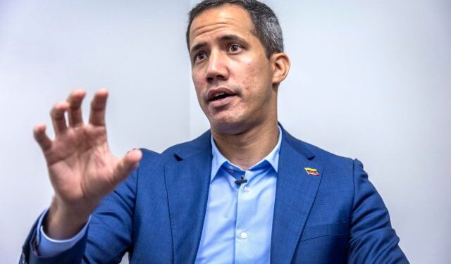 Juan Guaidó a La Hora de Ecuador: Ustedes saben que Nicolás Maduro es minoría