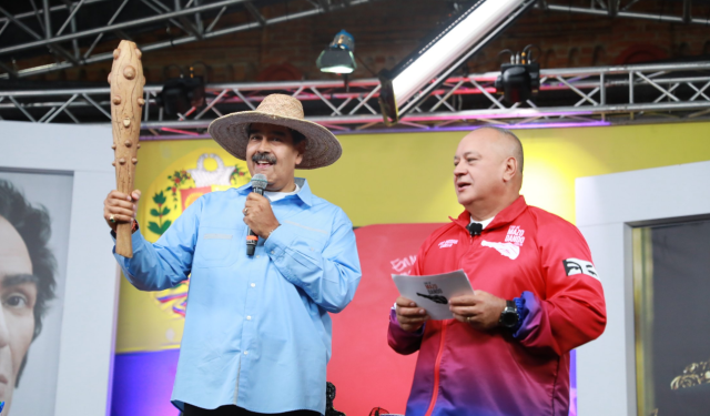 VIDEO: Maduro se burla del cronograma electoral mientras encadena y hace precampaña en televisión abierta